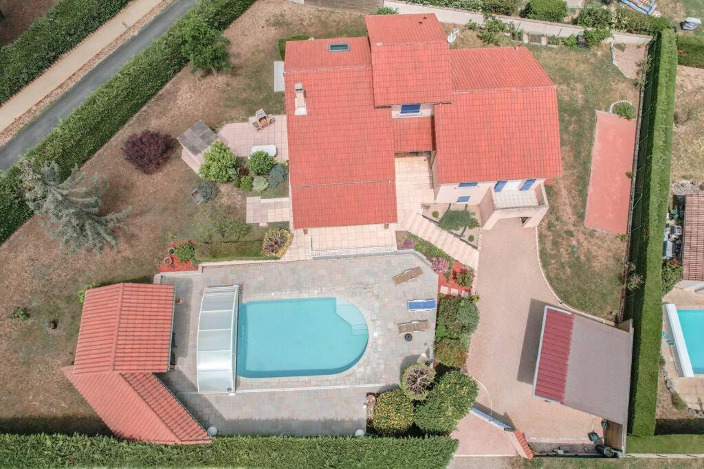 Magnifique Maison A Lentilly - Piscine Dış mekan fotoğraf